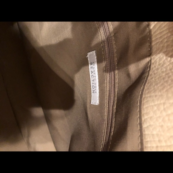 Kenneth Cole Reaction purse - Picture 2 of 2